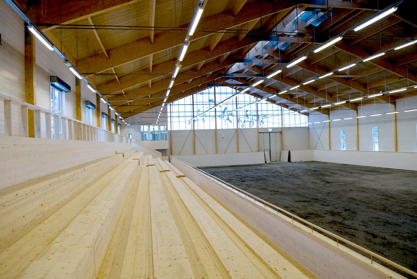 Heving & Hägglund - Byggprojekt - Åkeshovs Ridanläggning