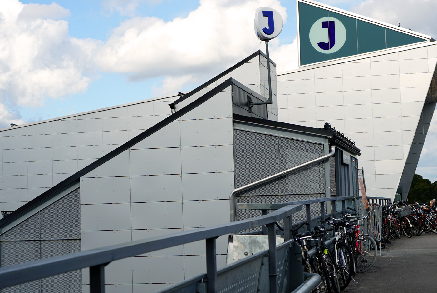 Heving & Hägglund - Byggprojekt - Barkarby Bussterminal