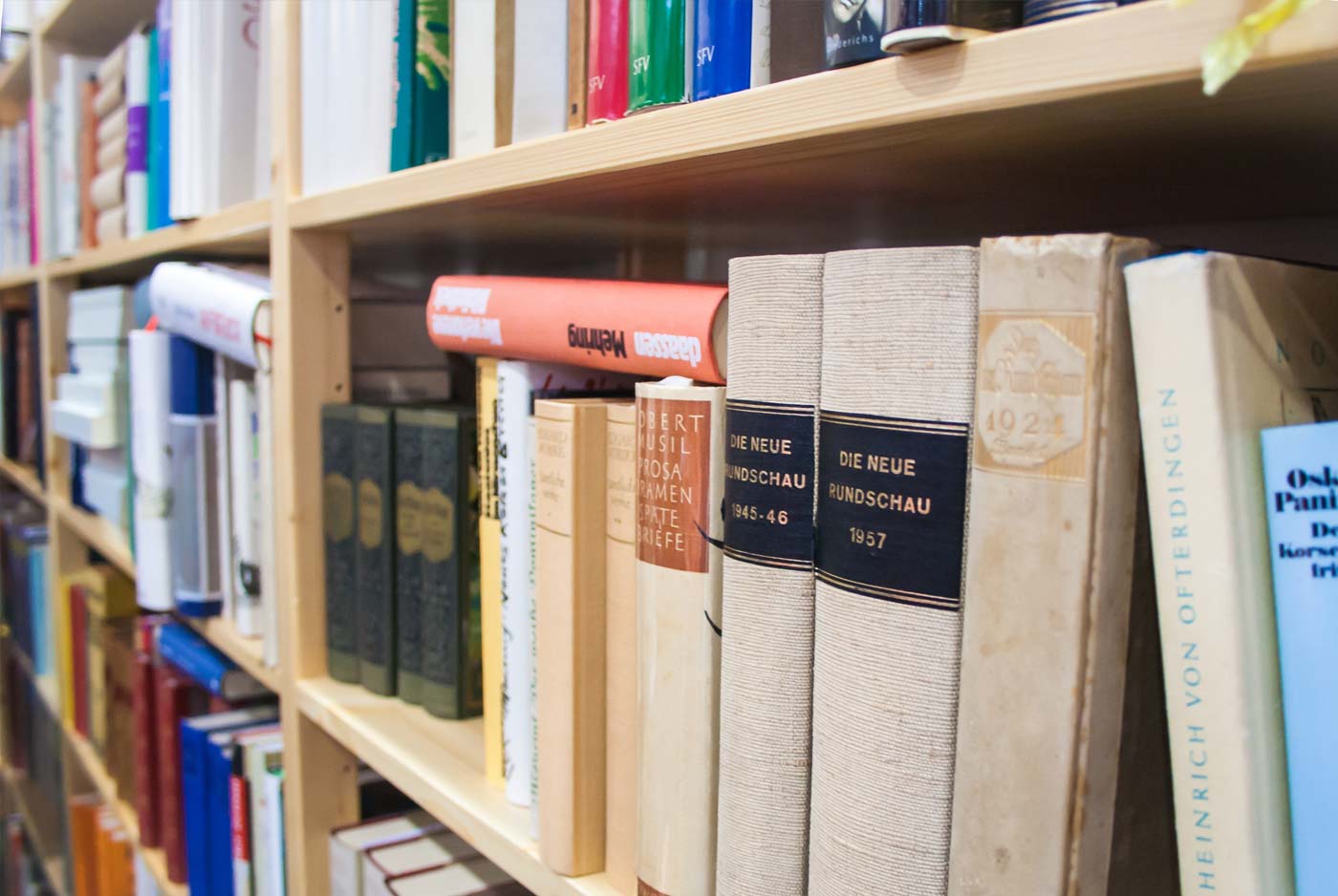 Heving & Hägglund - Byggprojekt - Hopfällbart Bibliotel